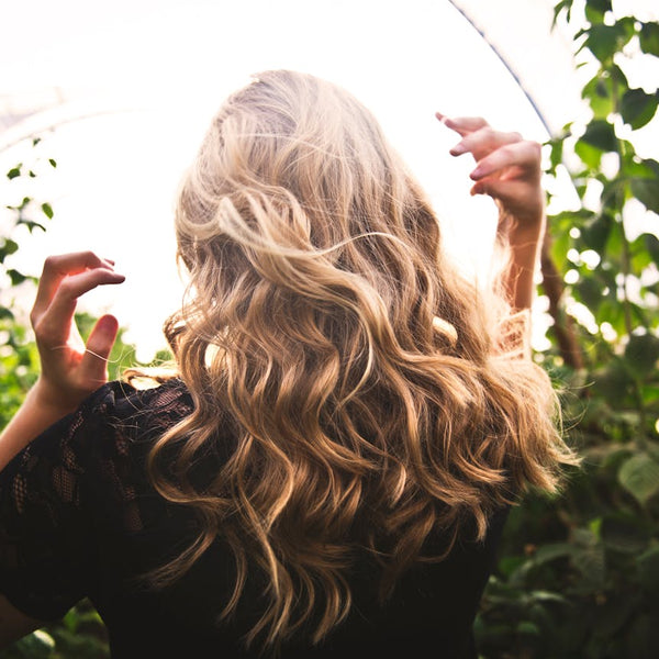 Best Blonde Extensions Ponytail in 2025 - INH Hair
