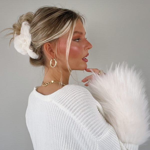 5 Winter Hairstyles with Claw clips