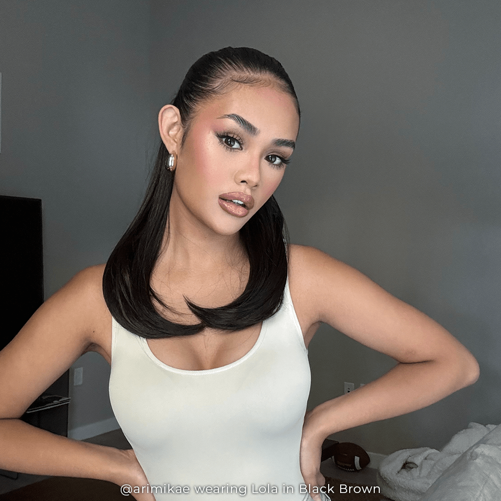 Courtney + Lola – Insert Name Here display picture 3